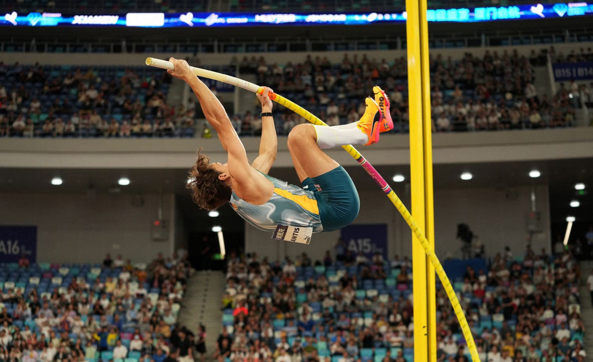 Duplantis shatters pole vault world record at Xiamen competition